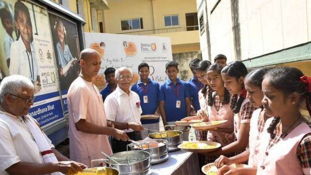 Akshaya Patra world's largest NGO targets to serve 5 billionth meal by 2021, to expand in Uttar Pradesh