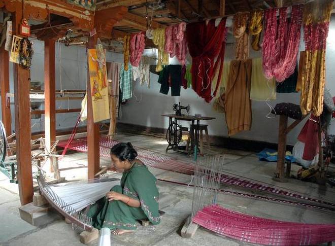 Collaborative training for Telangana women weavers