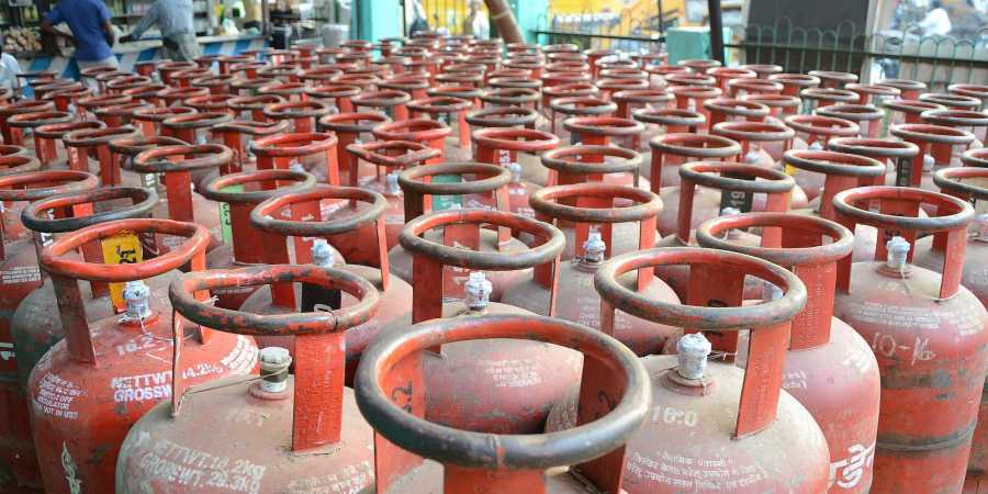 BPCL to donate 30,000 LPG stoves