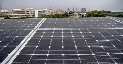 How solar power can benefit India’s healthcare industry