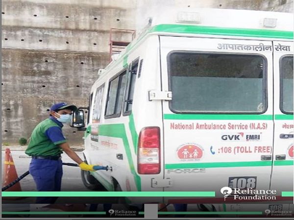 Reliance Foundation provides free fuel for ambulances, helps serve the cause of ‘Corona Haarega India Jeetega’