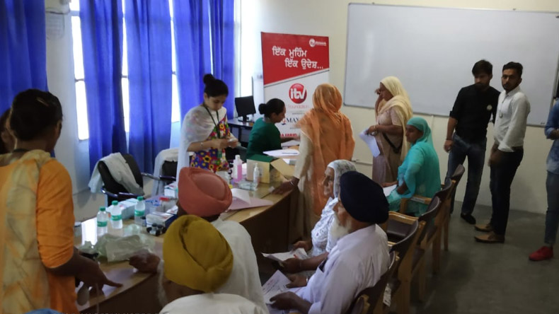 iTV Foundation Organized Free Health Check-Up Camp in Mohanlalganj, Harikansh Garhi, Lucknow