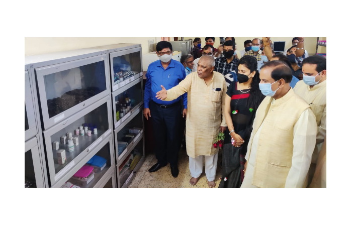  Free Medicine Bank Opens Up In Noida To Help Underprivileged