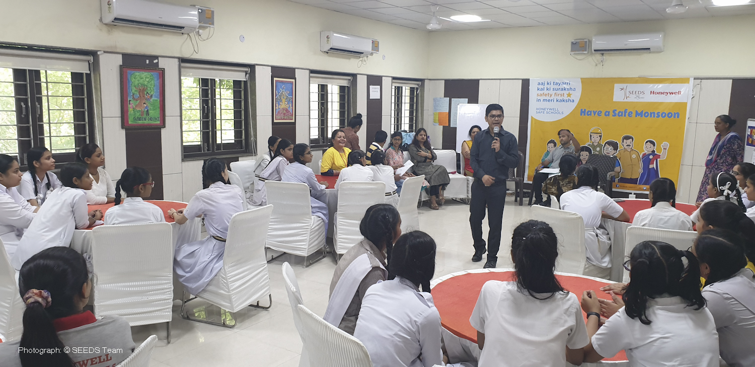 SEEDS in partnership with Honeywell India sensitises school children on safety measures for monsoon