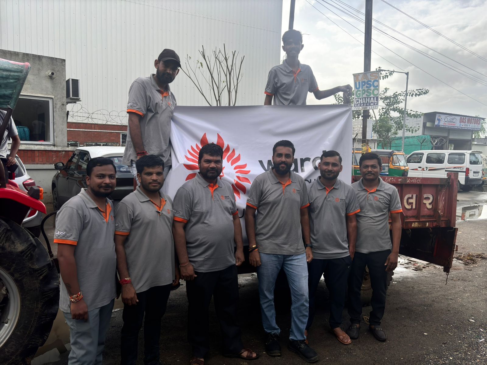 Wardwizard-Foundation-takes-swift-action-amidst-Vadodara-Floods